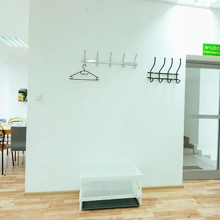Metro Kabaty Hostel
