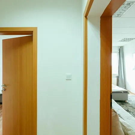 Hostel Metro Kabaty *