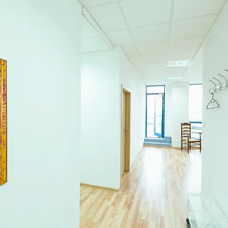 Hostal Metro Kabaty