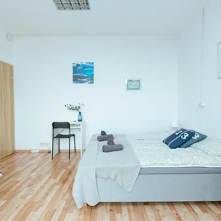 Metro Kabaty Hostel