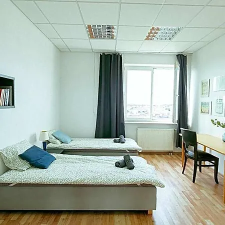 Metro Kabaty Hostel