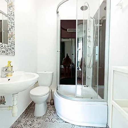 Hostel Metro Kabaty Varsó