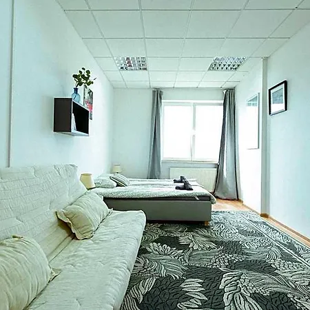 Metro Kabaty Hostel
