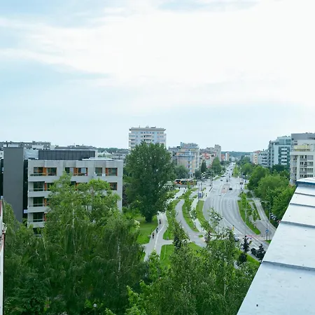 Metro Kabaty אכסניה ורשה